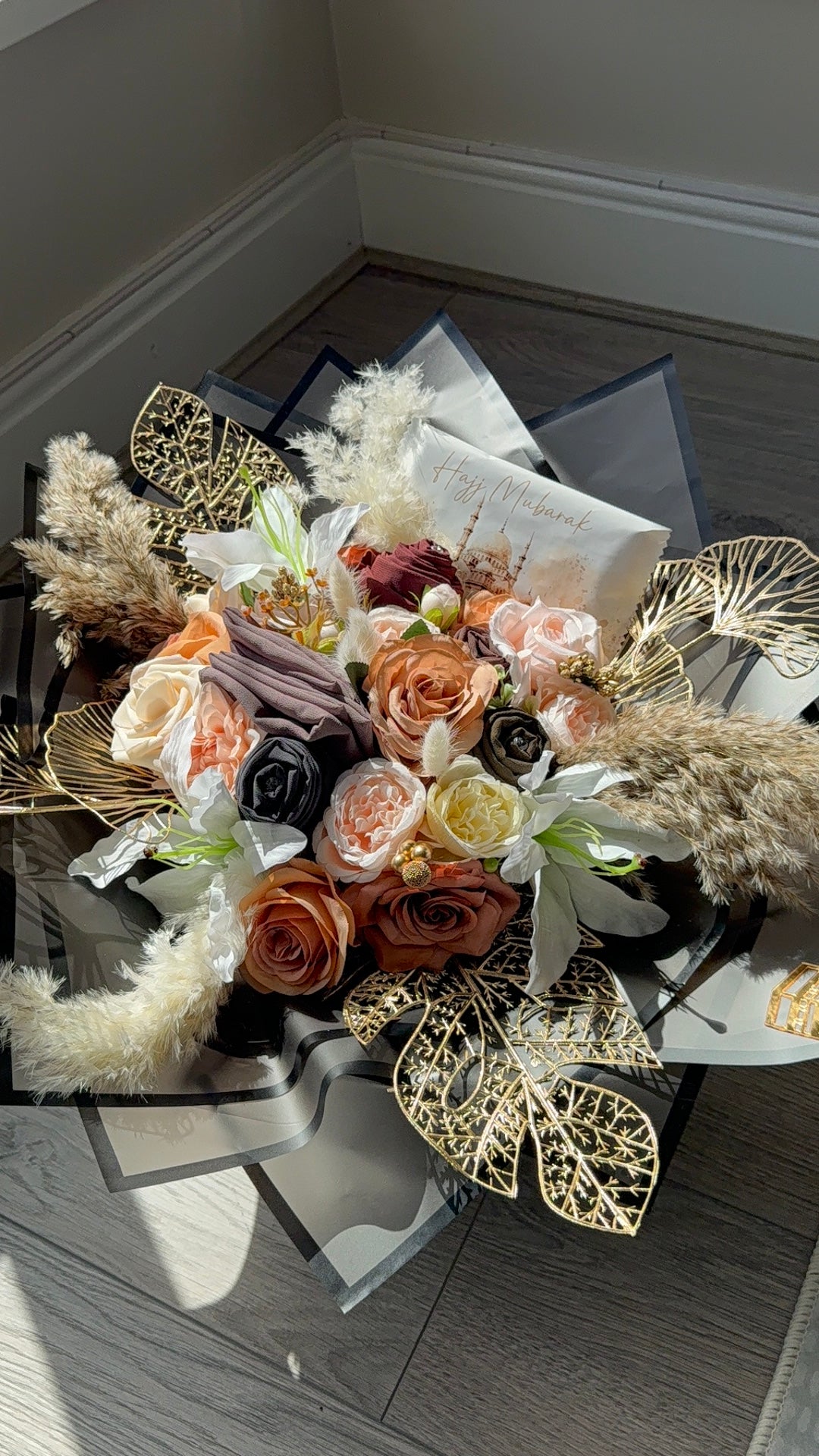 Luxury Hijab bouquet browns