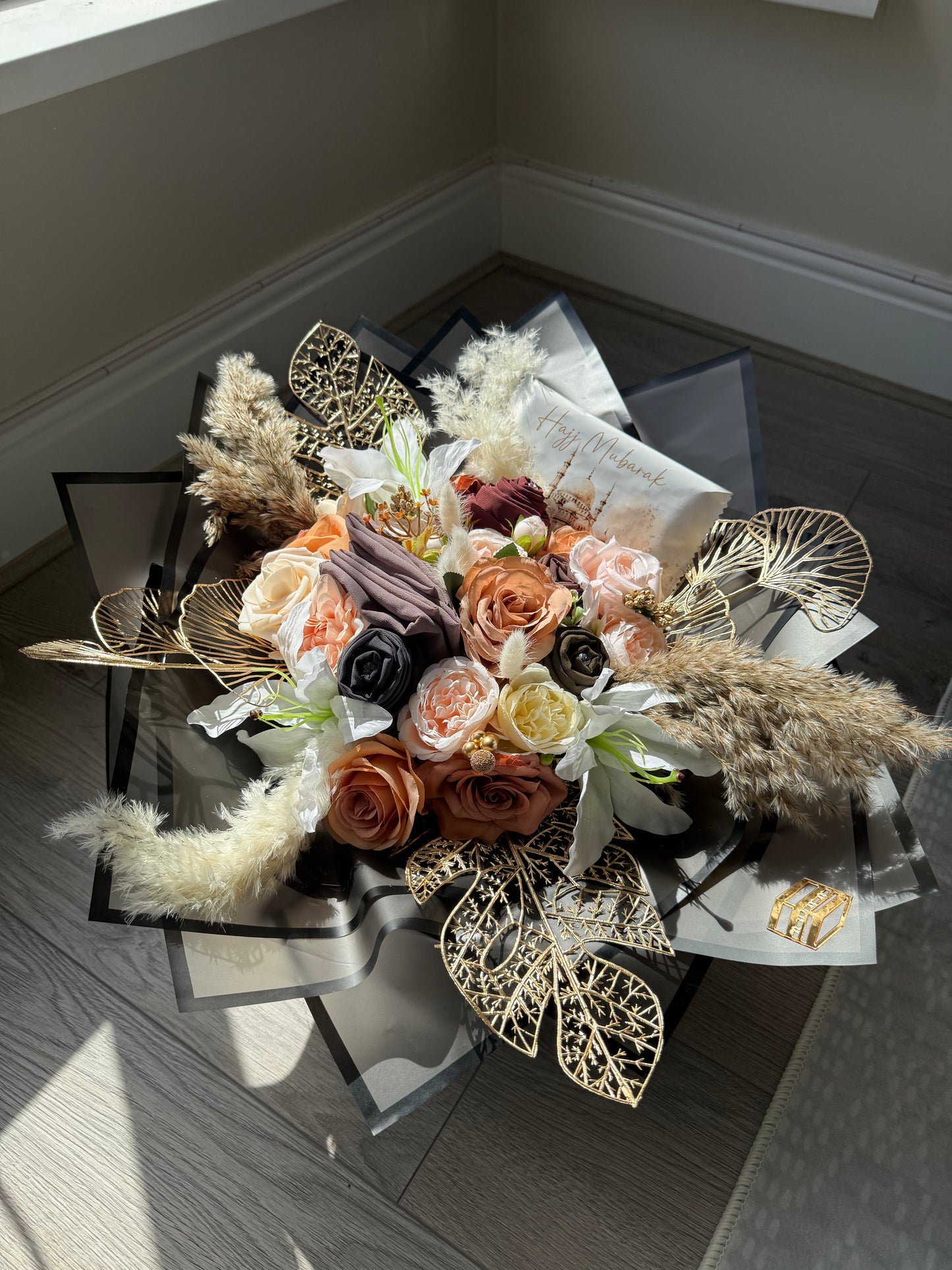Luxury Hijab bouquet browns