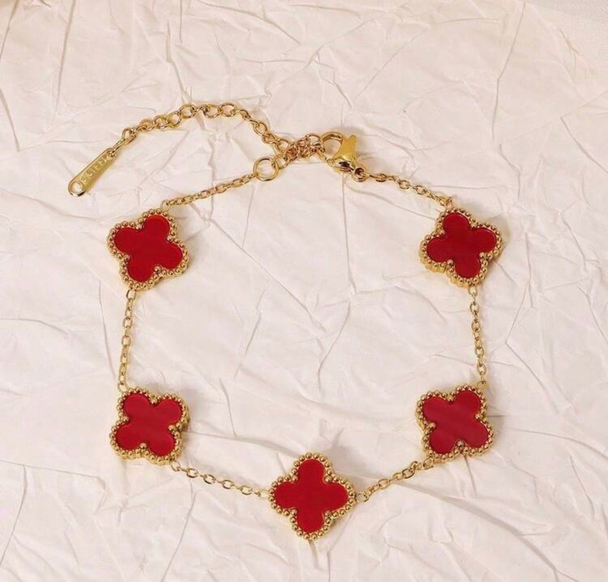 Gold plated clover bracelet